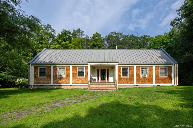 248 Stoll Road, Saugerties, NY 12477