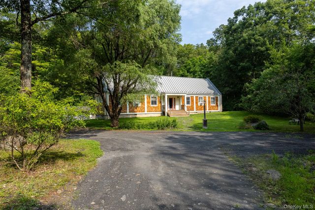 248 Stoll Road, Saugerties, NY 12477