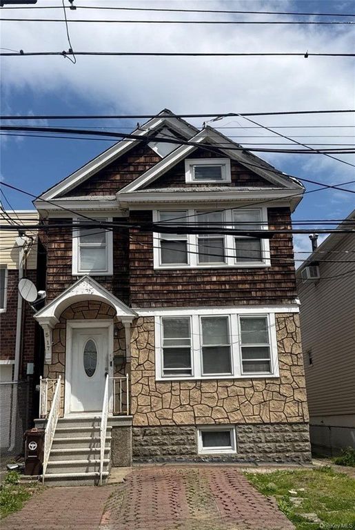 517 College Point Boulevard, College Point, NY 11356 — photo 5