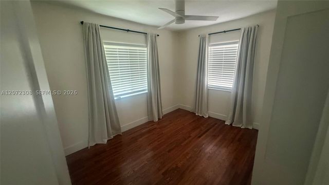 52 NE 51st St, Miami, FL 33137