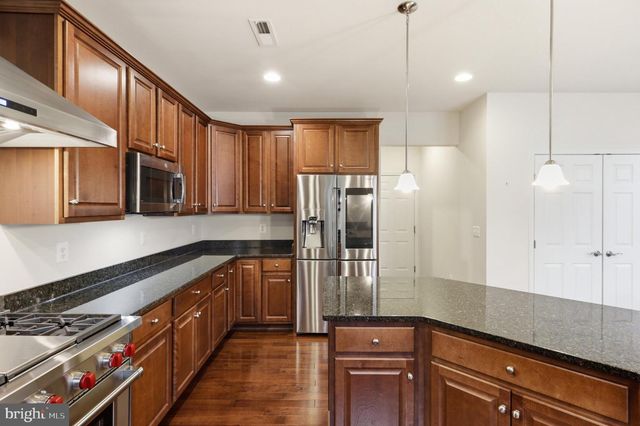 5502 16TH ST N, Arlington, VA 22205