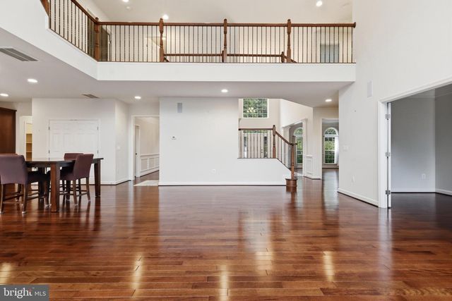 5502 16TH ST N, Arlington, VA 22205