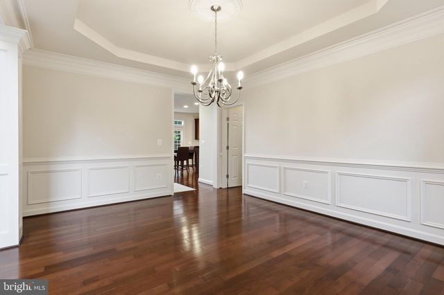 5502 16TH ST N, Arlington, VA 22205