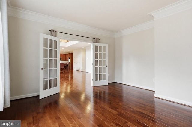 5502 16TH ST N, Arlington, VA 22205