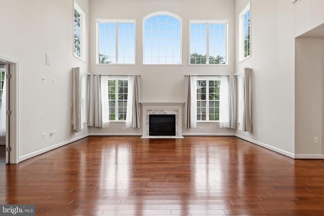 5502 16TH ST N, Arlington, VA 22205