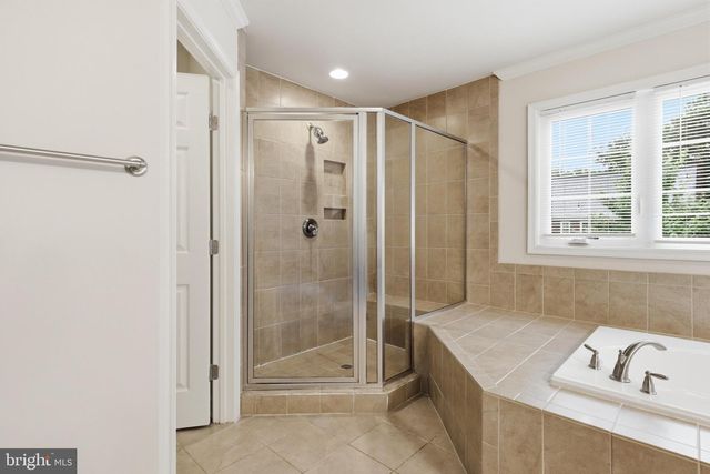 5502 16TH ST N, Arlington, VA 22205