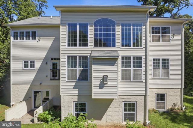 5502 16TH ST N, Arlington, VA 22205