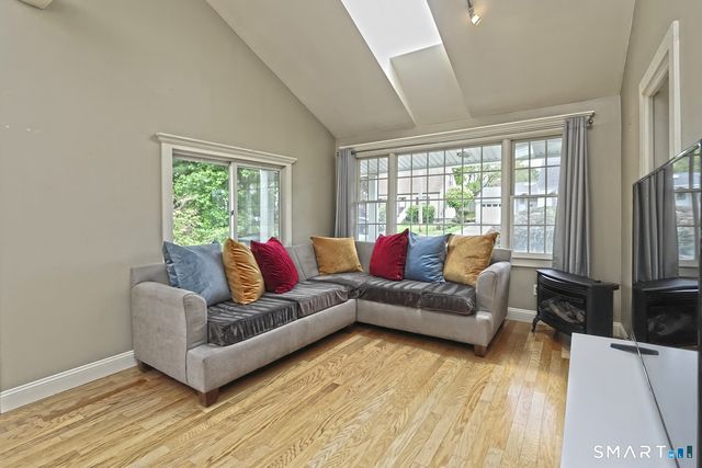 86 South Woodland Drive, Milford, CT 06460