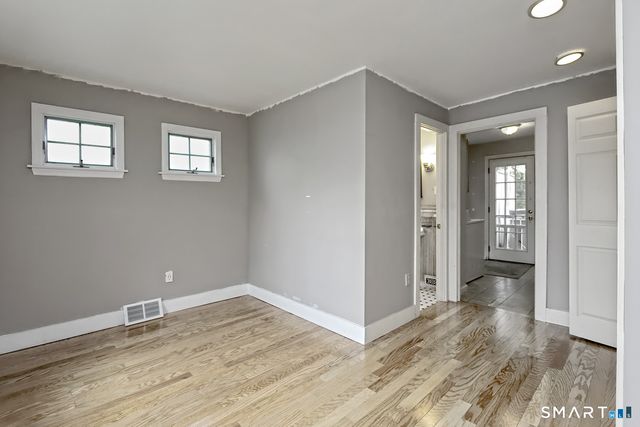 86 South Woodland Drive, Milford, CT 06460