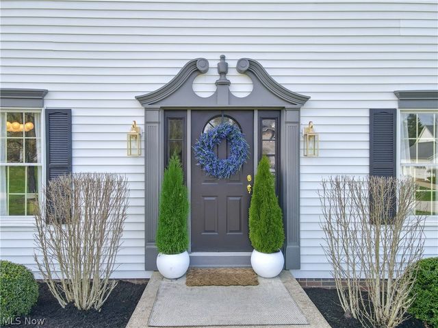 7653 Oxgate Court, Hudson, OH 44236