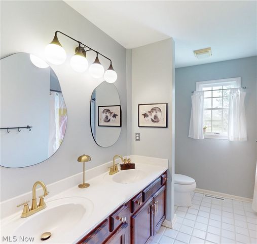 7653 Oxgate Court, Hudson, OH 44236
