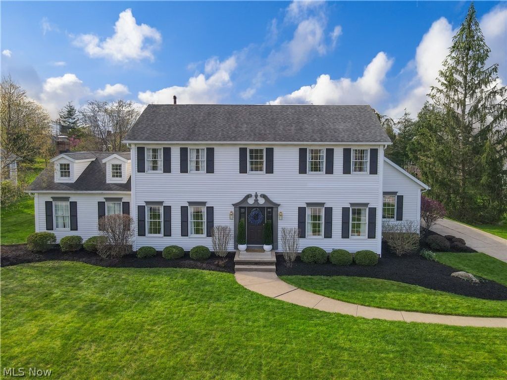 7653 Oxgate Court, Hudson, OH 44236