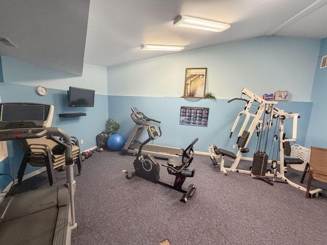 423 Outlook Cove Drive, La Porte, IN 46350