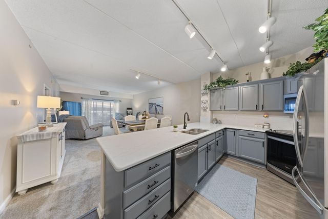 423 Outlook Cove Drive, La Porte, IN 46350