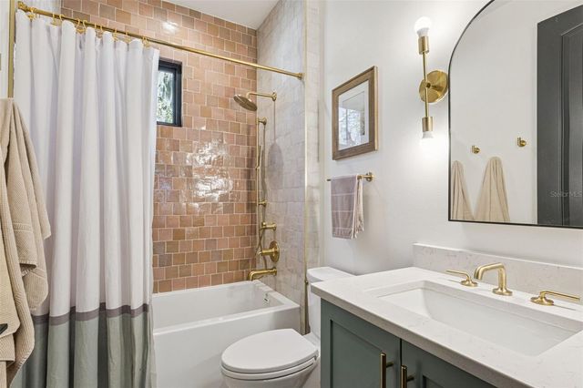 1127 CELADON STREET, Winter Garden, FL 34787