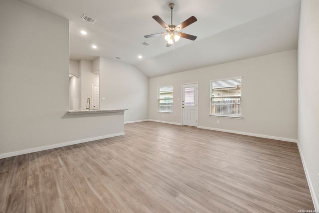 354 EMMA DR, New Braunfels, TX 78130