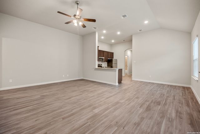 354 EMMA DR, New Braunfels, TX 78130