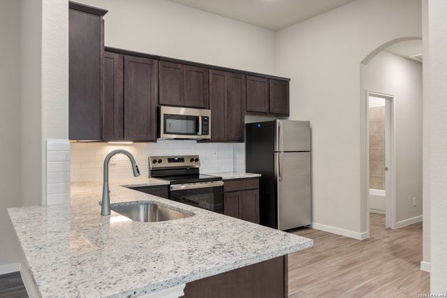 354 EMMA DR, New Braunfels, TX 78130