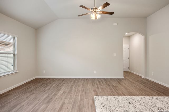 354 EMMA DR, New Braunfels, TX 78130