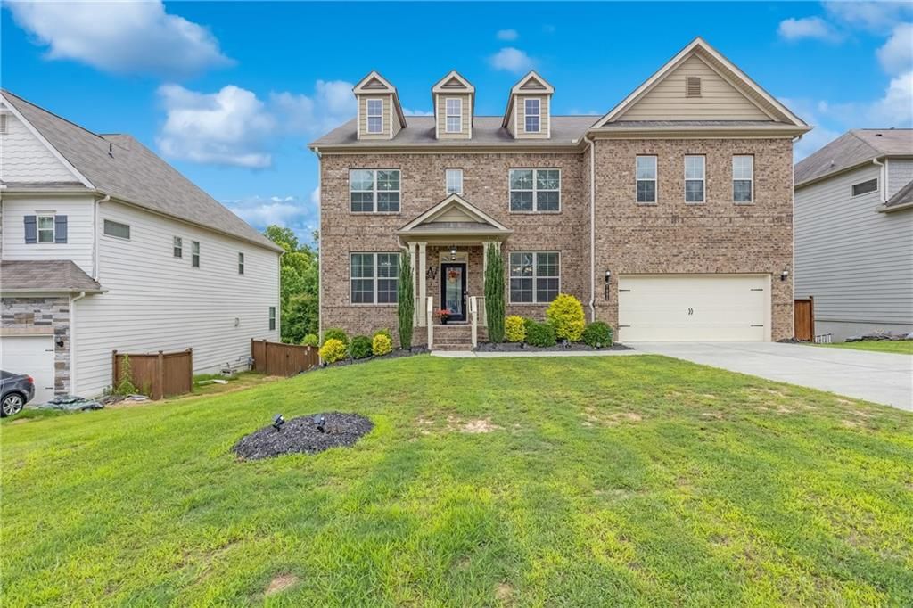 7905 Brewton Creek Drive, Cumming, GA 30028