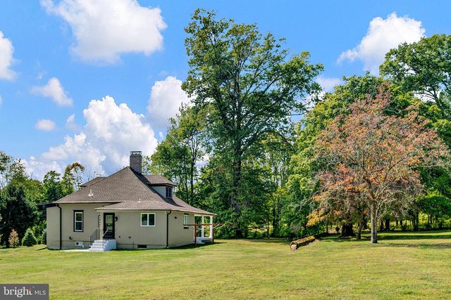 145 HOPEWELL WERTSVL RD, Hopewell, NJ 08525