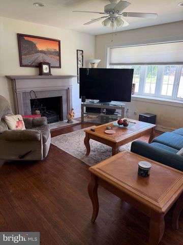 14 AUSTIN RD, Reisterstown, MD 21136