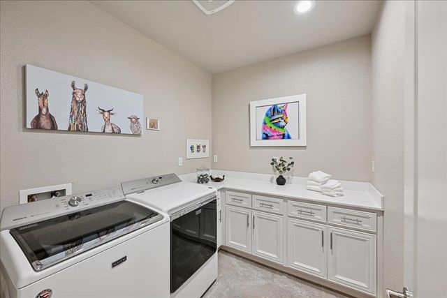 3403 Paseo Mira Vista Dr, Lincoln, CA 95648