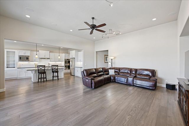 3403 Paseo Mira Vista Dr, Lincoln, CA 95648