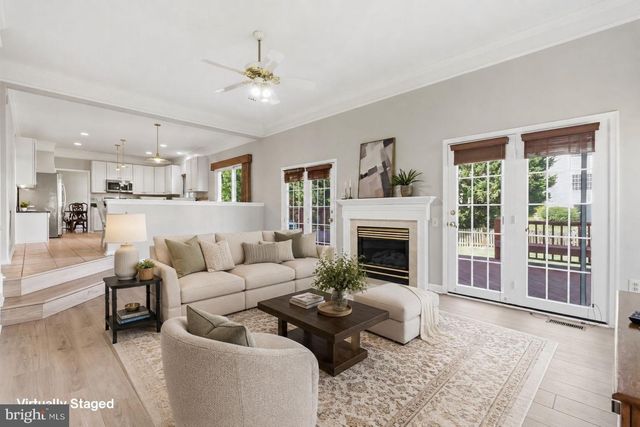 17818 CRICKET HILL DR, Germantown, MD 20874