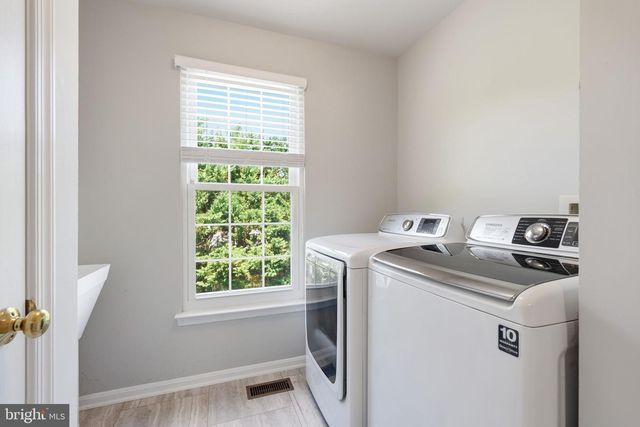 17818 CRICKET HILL DR, Germantown, MD 20874