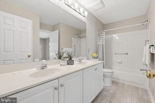17818 CRICKET HILL DR, Germantown, MD 20874