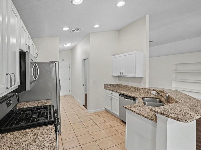 15854 BAY VISTA DRIVE, Clermont, FL 34714