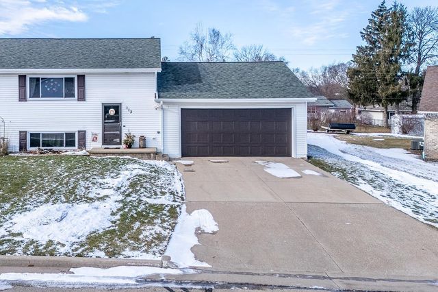 113 WILLIAM COURT, Hortonville, WI 54944