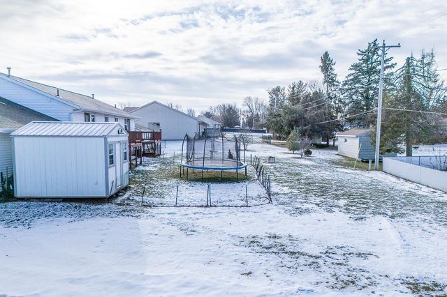 113 WILLIAM COURT, Hortonville, WI 54944