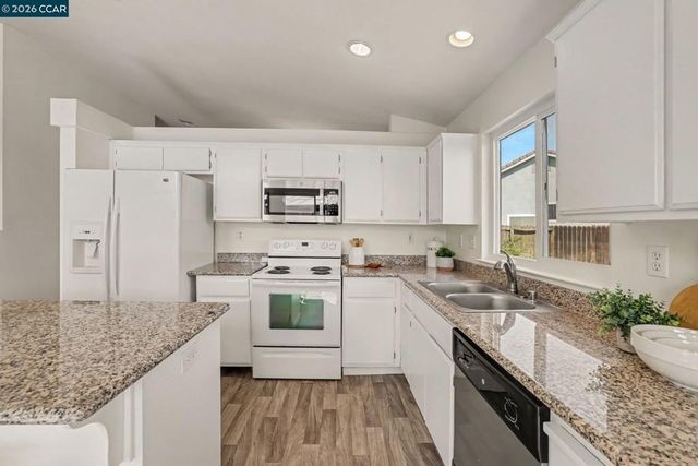 3848 Marsh Way, Oakley, CA 94561