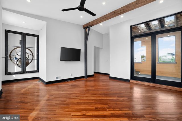 2619-21 EMERALD ST, Philadelphia, PA 19125