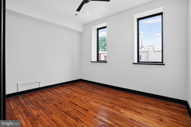 2619-21 EMERALD ST, Philadelphia, PA 19125