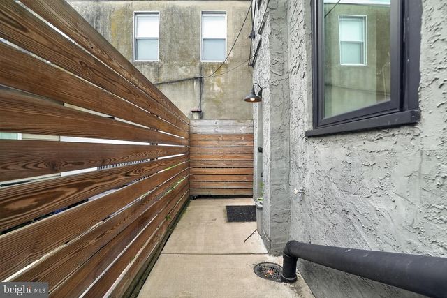 2619-21 EMERALD ST, Philadelphia, PA 19125