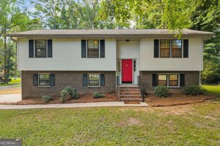 6193 Pine Lane, Douglasville, GA 30135