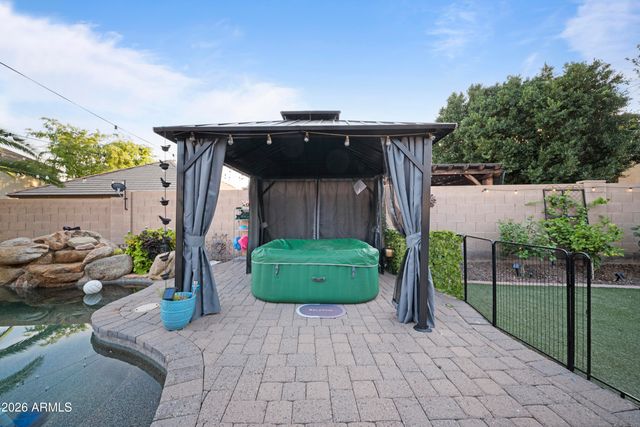17239 W IRONWOOD Street, Surprise, AZ 85388