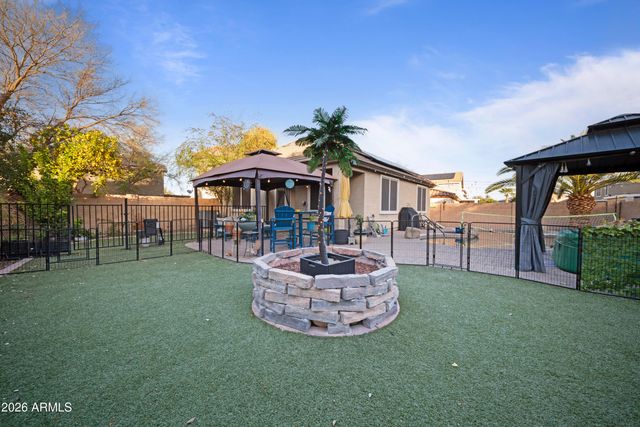 17239 W IRONWOOD Street, Surprise, AZ 85388