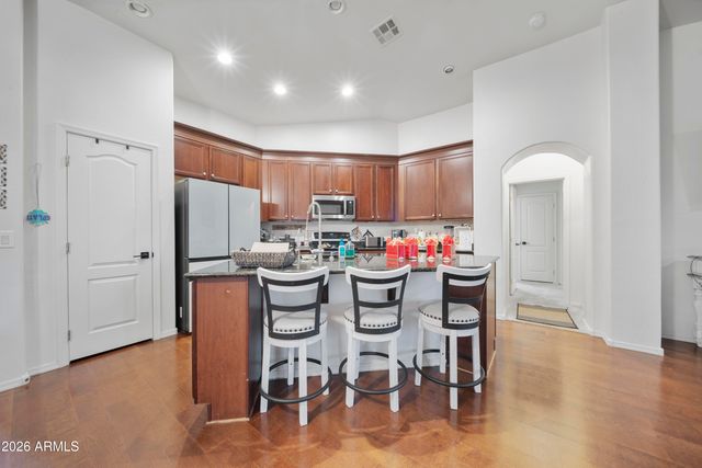 17239 W IRONWOOD Street, Surprise, AZ 85388