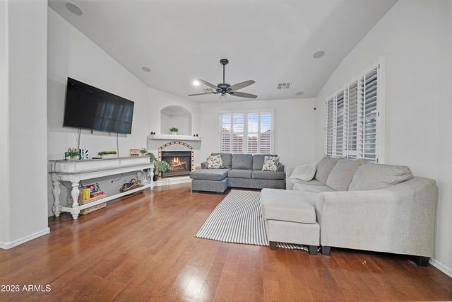 17239 W IRONWOOD Street, Surprise, AZ 85388