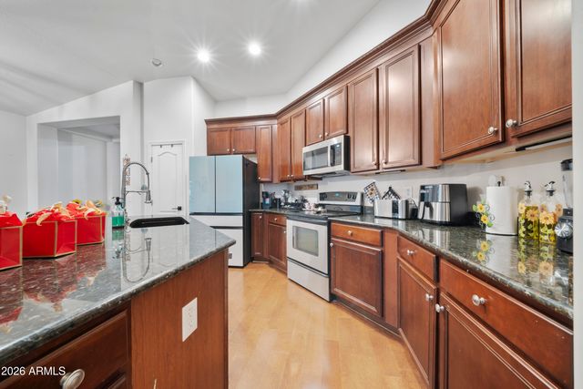 17239 W IRONWOOD Street, Surprise, AZ 85388