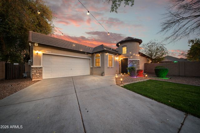 17239 W IRONWOOD Street, Surprise, AZ 85388