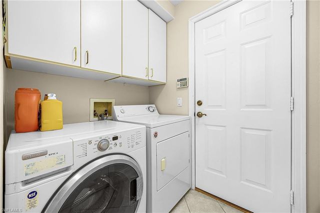 11033 Harbour Yacht CT # 101, Fort Myers, FL 33908