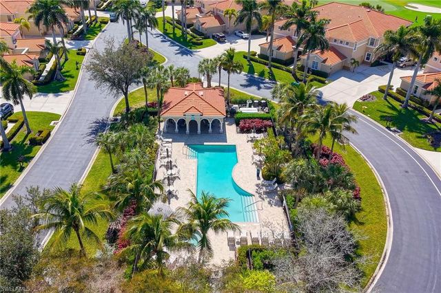 11033 Harbour Yacht CT # 101, Fort Myers, FL 33908