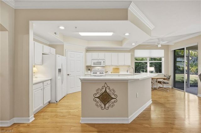 11033 Harbour Yacht CT # 101, Fort Myers, FL 33908