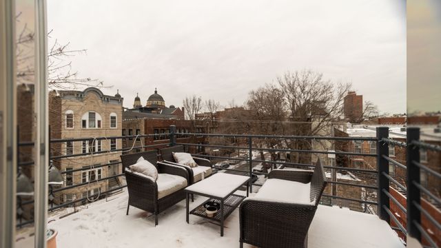 1436 W Huron Street 3, Chicago, IL 60642