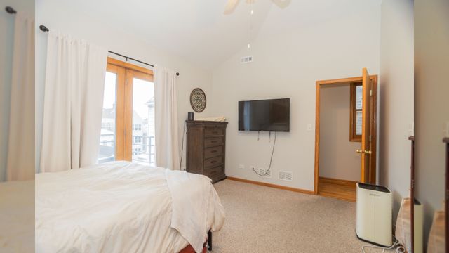 1436 W Huron Street 3, Chicago, IL 60642